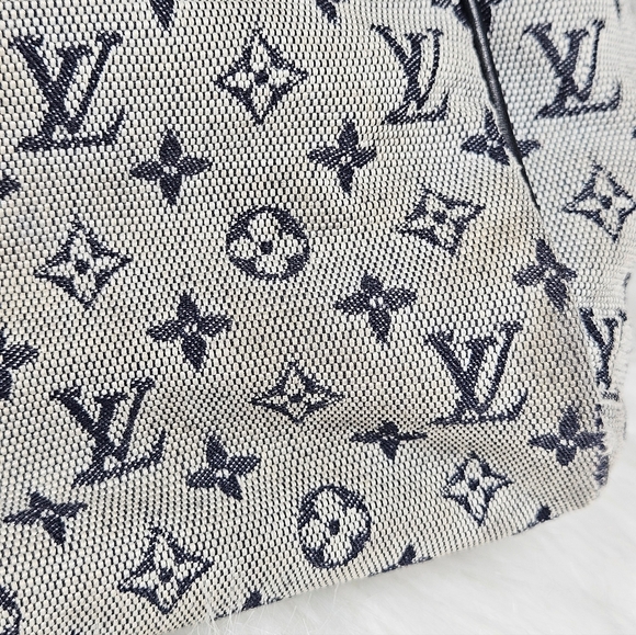 SOLD....Vintage Louis Vuitton Josephine GM Mini Lin VI0049 - Picture 10 of 15